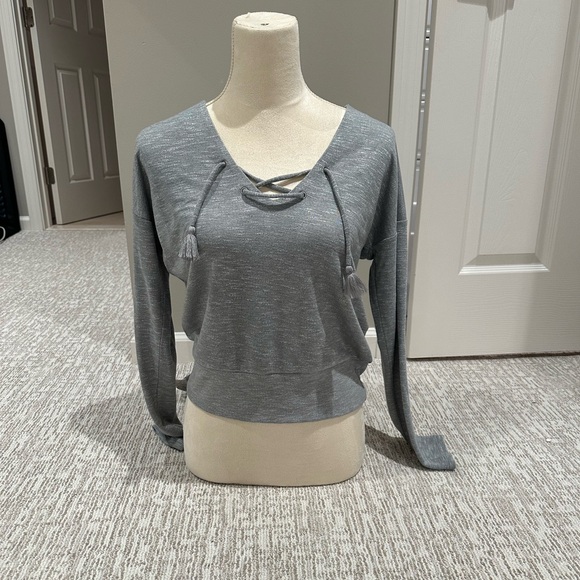 Paige long sleeve gray thin sweatshirt size xs - Picture 2 of 4